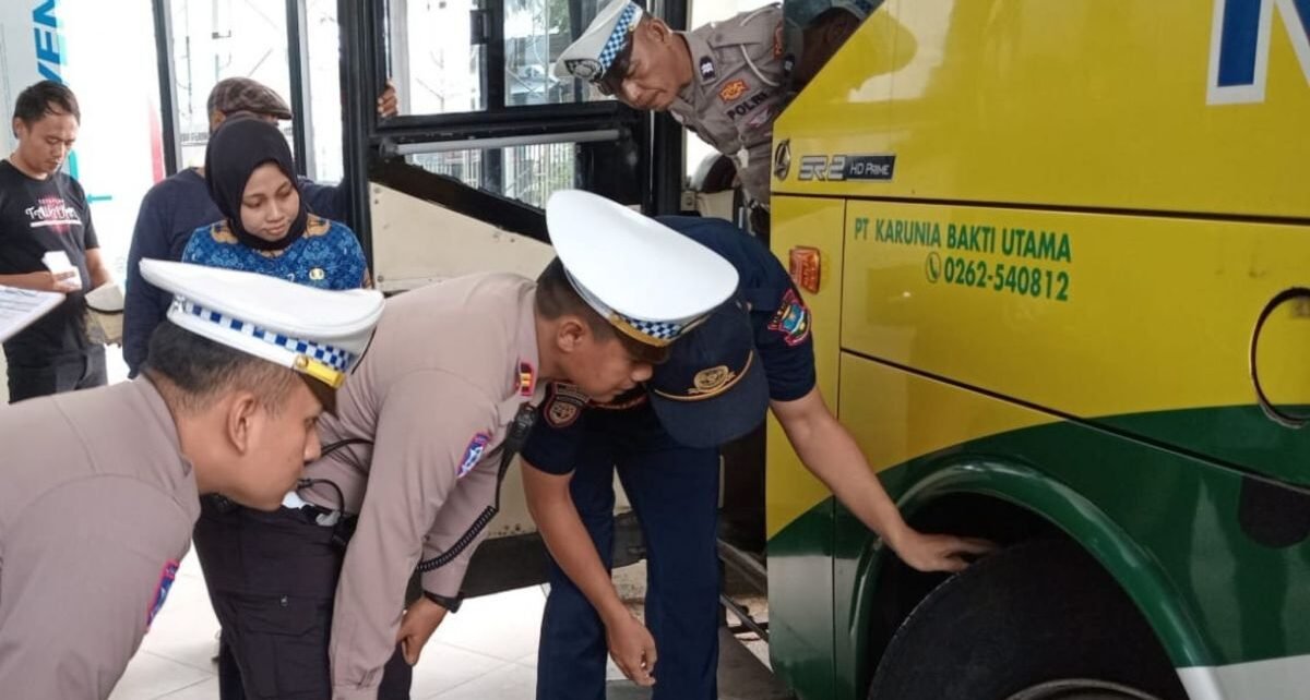 Menuju libur akhir tahun, ini harga tiket bus Jakarta-Bandung terbaru