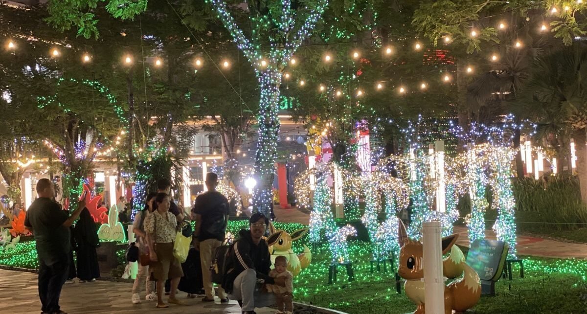 Sambut natal bersama Pokemon dan Tribeca di Central Park