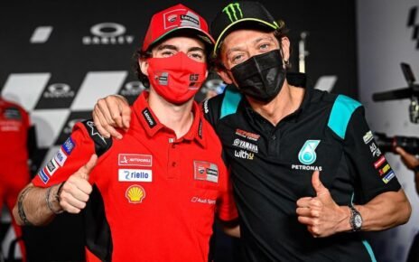 Pembalap Italia Mulai Berjaya Lagi di MotoGP, Francesco Bagnaia Anggap Kejayaan Era Valentino Rossi Telah kembali : Heartdesign Sports