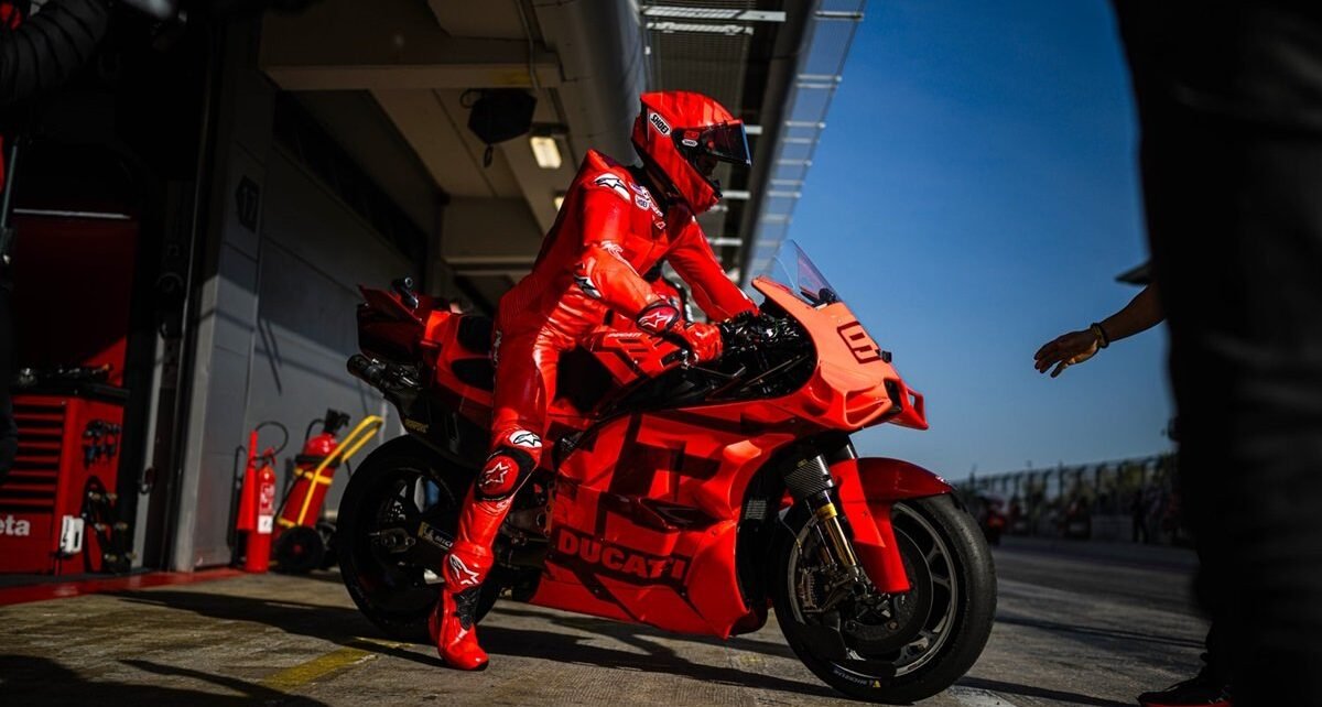 Penyebab Motor Ducati Desmosedici GP25 Sangat Cocok dengan Gaya Balap Marc Marquez : Heartdesign Sports