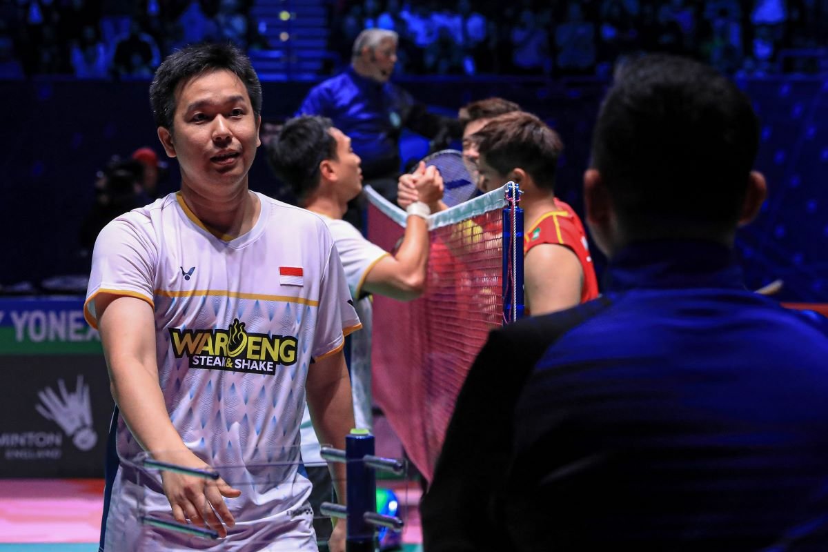 Tak Tinggalkan Bulu Tangkis Usai Pensiun, Hendra Setiawan Tertarik Jadi Pelatih : Heartdesign Sports