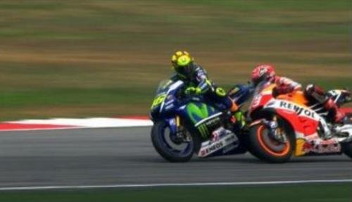 Valentino Rossi vs Marc Marquez