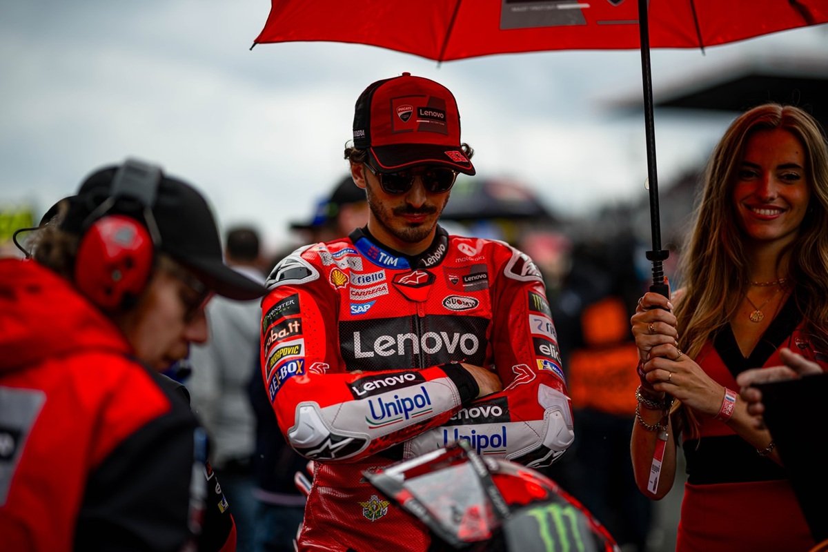 Francesco Bagnaia <i>Ngamuk</i> Usai Gagal Raih Poin di MotoGP Prancis 2025